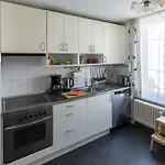 Im Cafe Einstein Pensjonat 3*