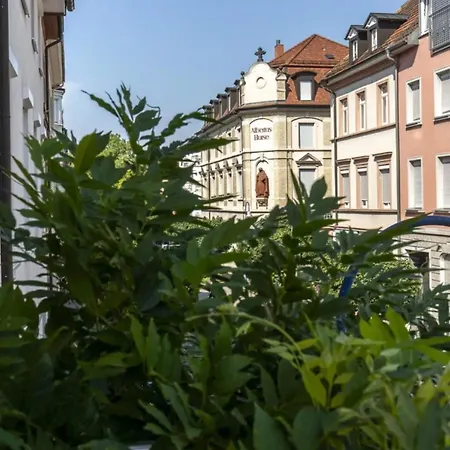 Vendégház Im Cafe Einstein 3*