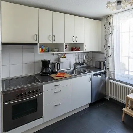 Apartment Im Café Einstein *