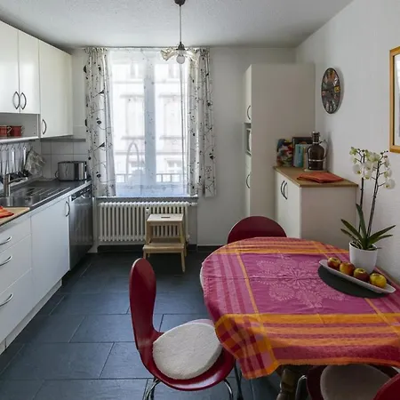 Apartment Im Café Einstein *