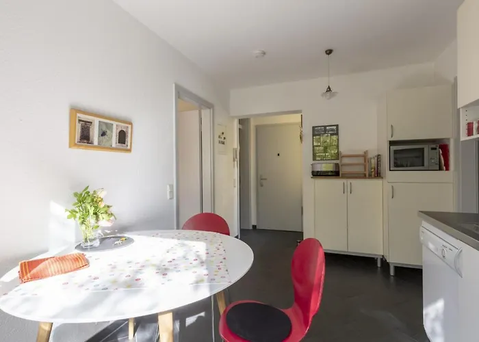 Im Cafe Einstein بيت ضيافة